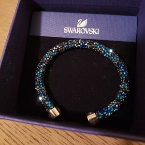 Swarovski Silvertone Crystaldust open cuff bracele